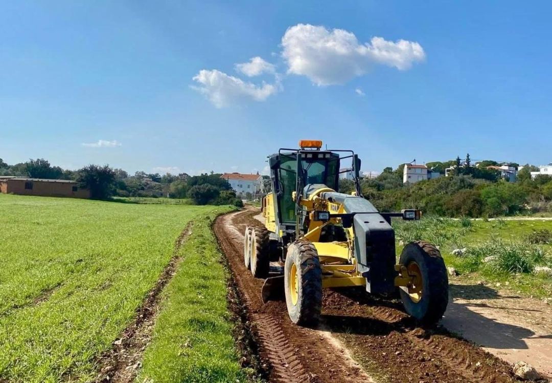 DİDİM’DE YOL YAPIM ÇALIŞMALARI SÜRÜYOR