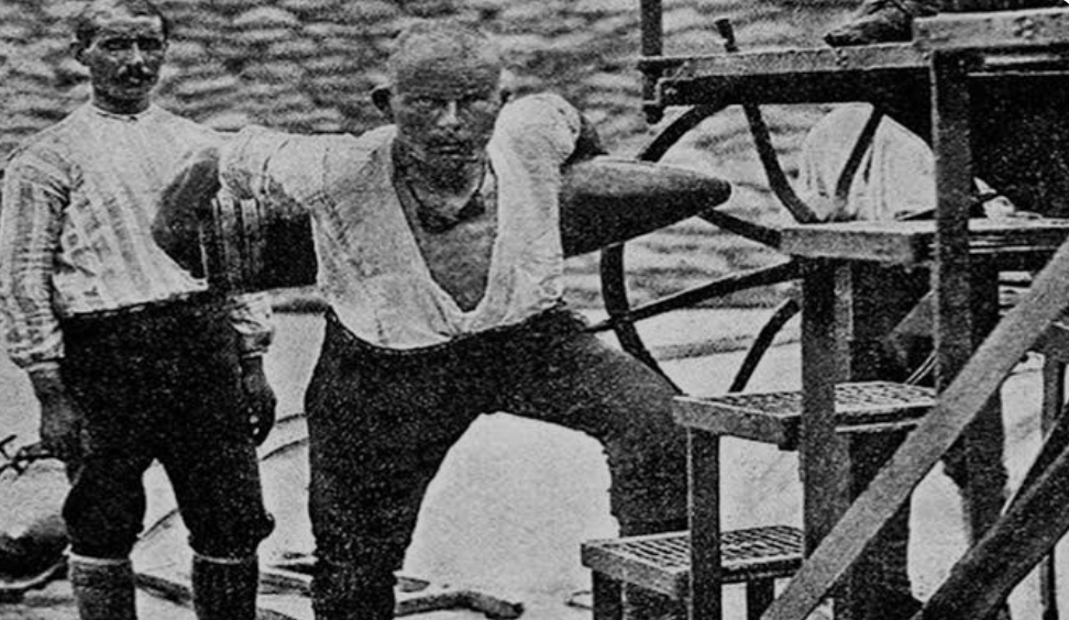 ÇANAKKALE KAHRAMANLARINA İTAFEN