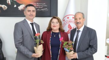 BAŞKAN GENÇAY’DAN SAĞLIK ÇALIŞANLARINA JEST