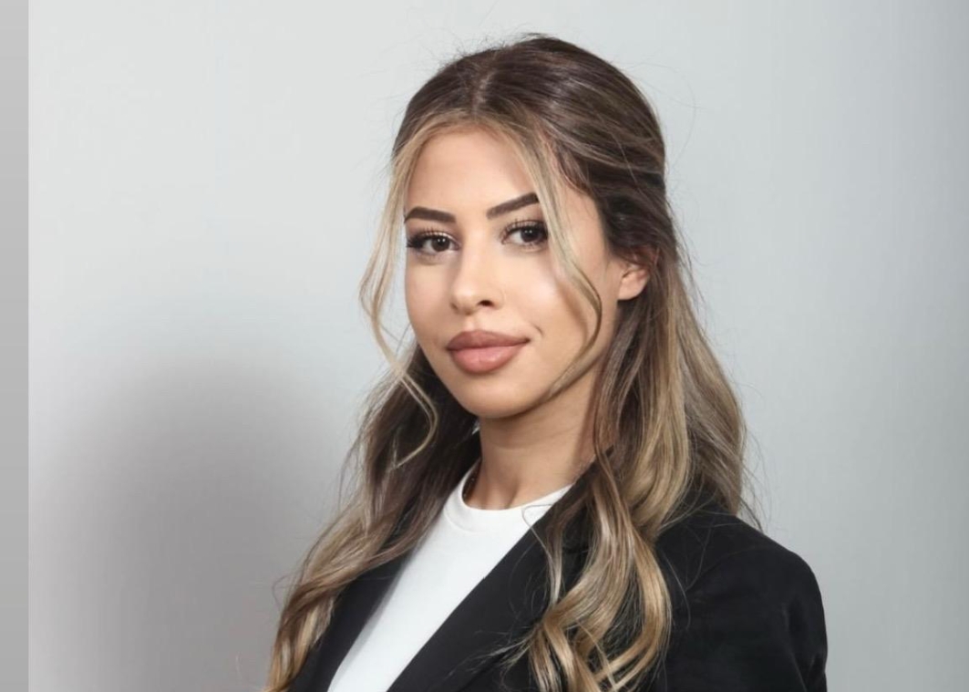 CANSU YANAŞIK” KERVAN YÜRÜYOR ONLAR DÜŞÜNSÜN” DEDİ