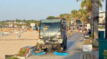 DİDİM BELEDİYESİ YAZ SEZONUNDA SAHİL TEMİZLİĞİNİ ARALIKSIZ SÜRDÜRÜYOR