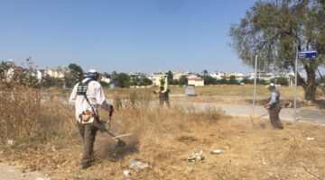 DİDİM BELEDİYESİ PARK VE BAHÇELER MÜDÜRLÜĞÜ ÇALIŞMALARINI ARALIKSIZ SÜRDÜRÜYOR