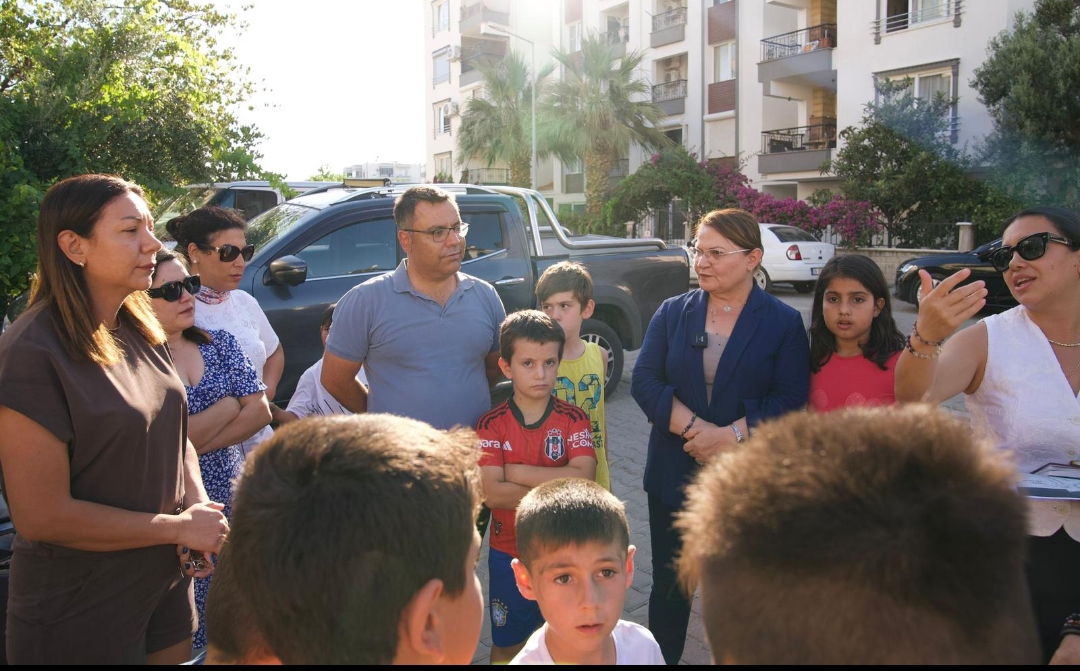 MEHMET SOYSALAN PARKI’NA YAPILACAK MİNİ SAHA PROJESİNDE KARARI HALK VERDİ