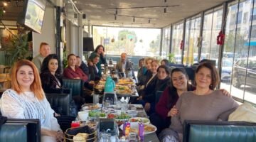 KADIN ESNAF BAHRİ YABA DİYOR