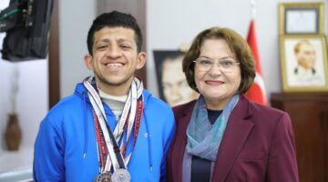 DİDİM’İN GURURU ATACAN’DAN BAŞKAN HATİCE GENÇAY’A ZİYARET