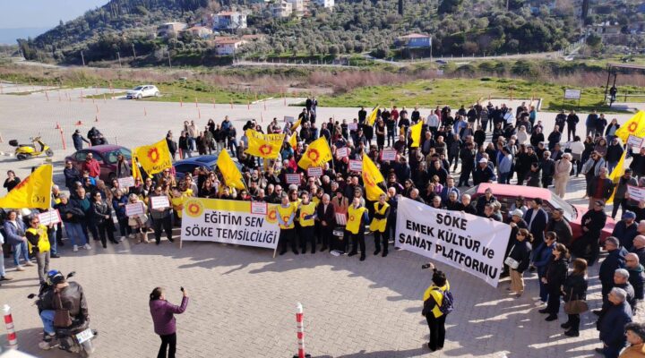 Eğitim-Sen’den Söke’de “Soruşturma” Protestosu