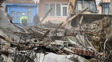 KAYMAKAMLIKTA METRUK BİNALAR İÇİN TOPLANTI  YAPILDI