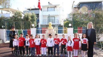DİDİM BELEDİYESİ DENİZ YILDIZLARI KREŞİ ÖĞRENCİLERİNDEN 12 MART’A ANLAMLI ETKİNLİK
