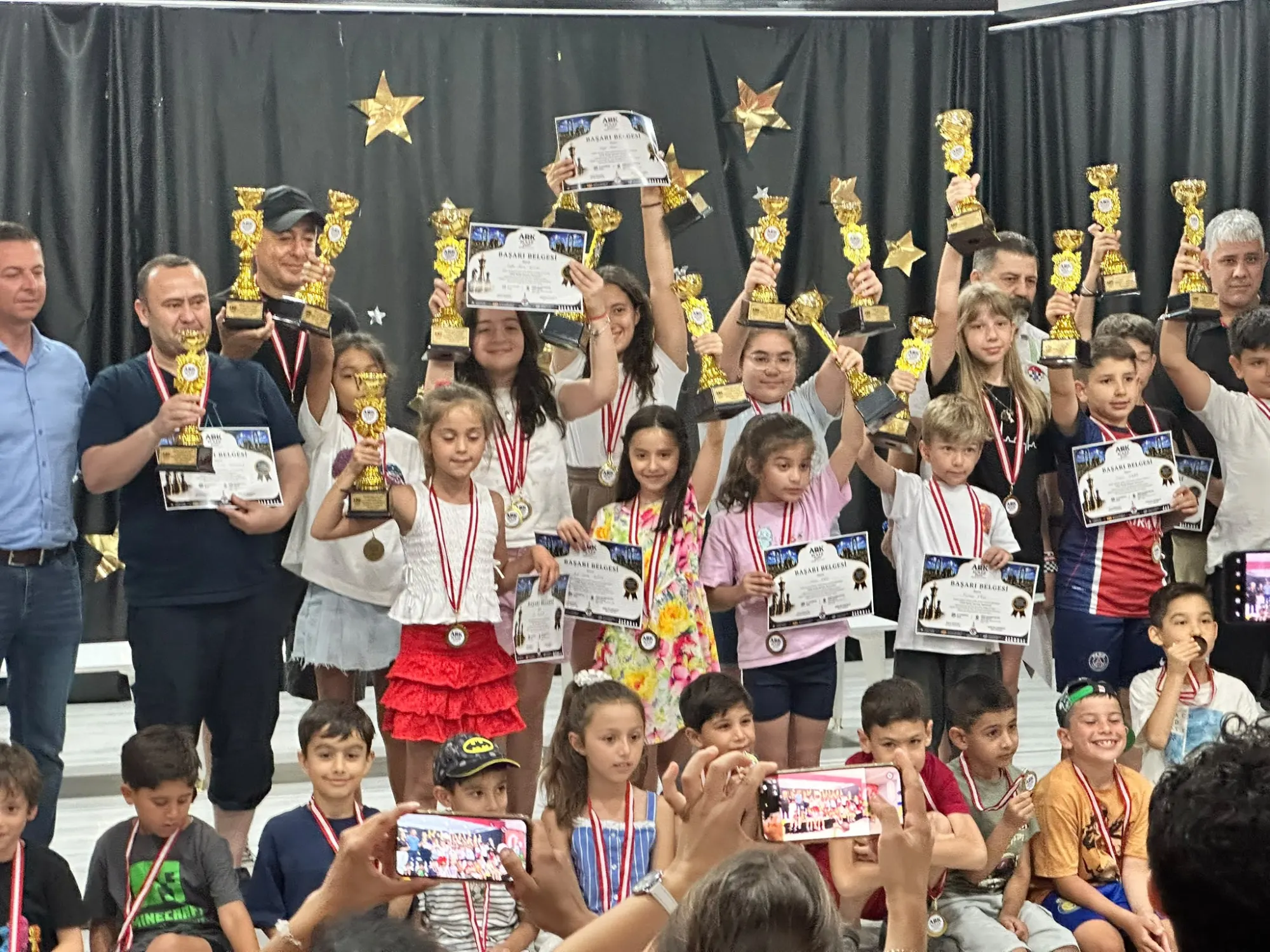 Didim’de Satranç Şöleni Tamamlandı: 81 Sporcu Zeka ve Stratejide Buluştu