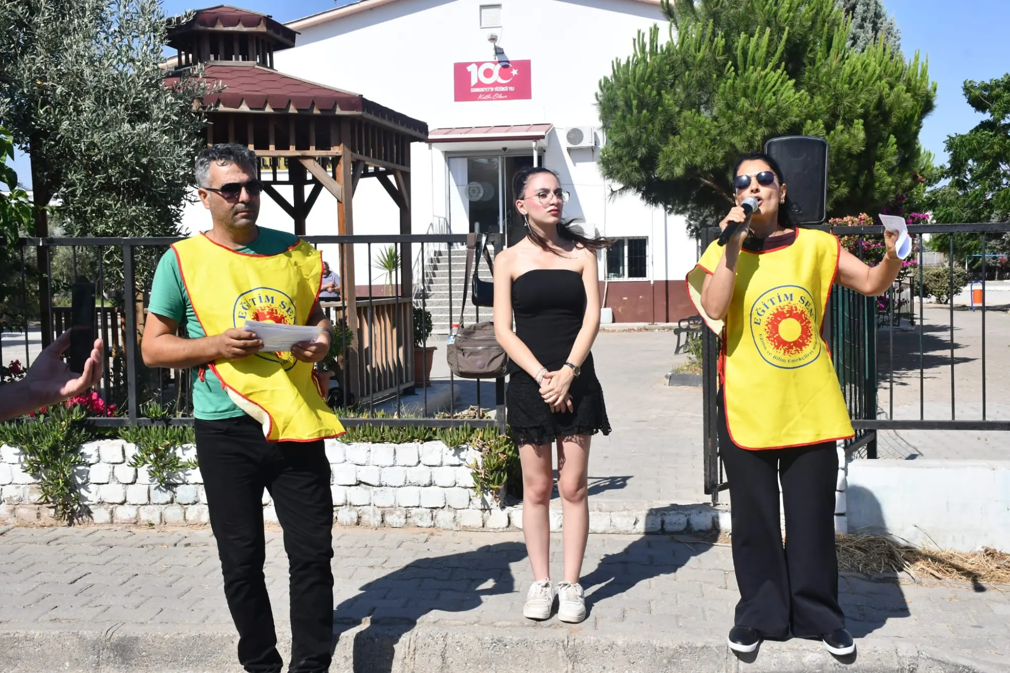 Didim Eğitim Sen’den Sert Tepki: “Öğretmene Kelepçe, Eğitime Darbedir!”