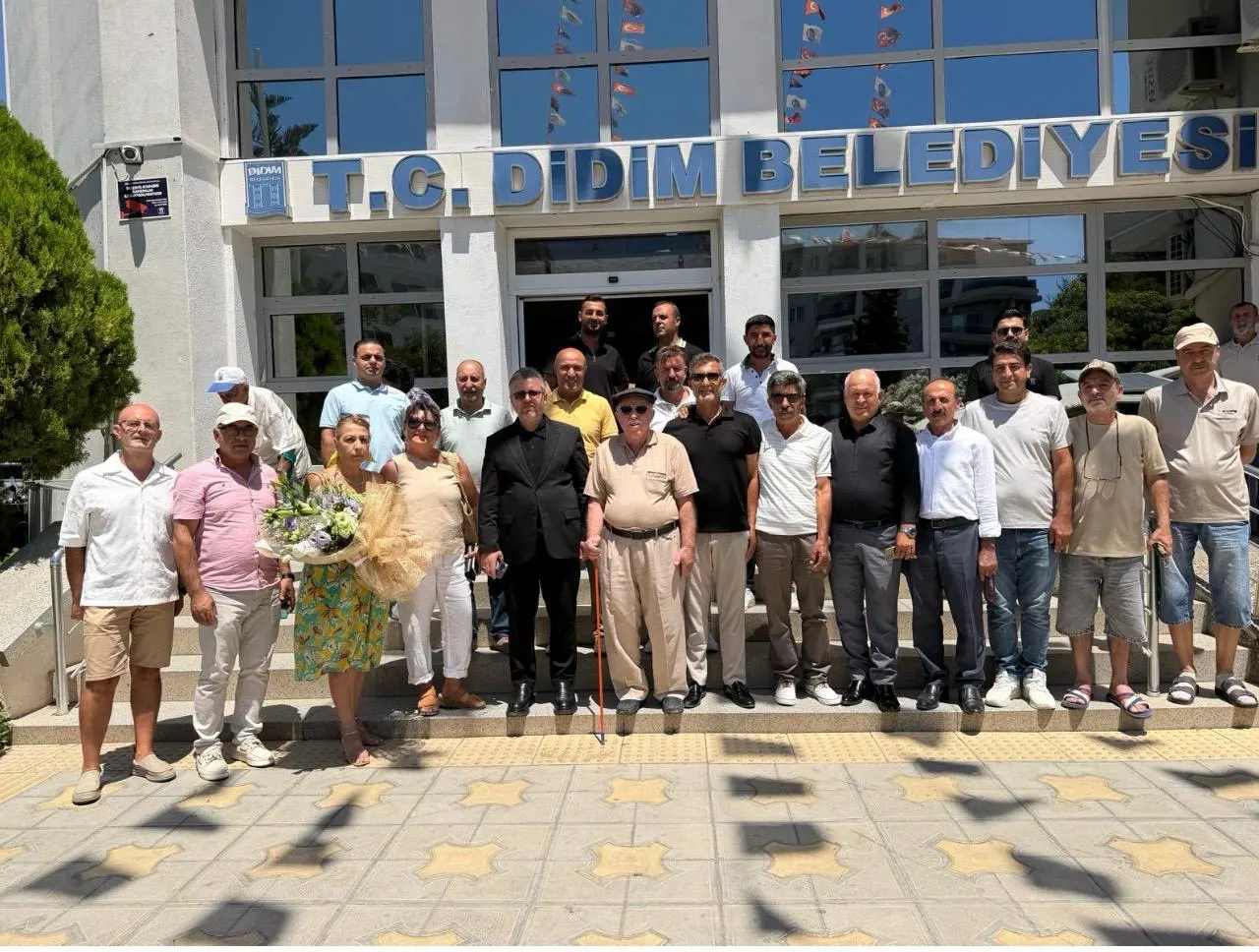 DİDİM DİYARBAKIRLILAR DERNEĞİ’NDEN BAŞKAN GENÇAY’A ZİYARET