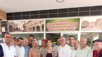 Meral Danış Beştaş’tan Diyarbakırlılar Derneği’ne Ziyaret: “Çözüm Süreci Toplumsal Bir Sorumluluktur”