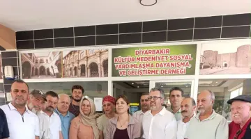 Meral Danış Beştaş’tan Diyarbakırlılar Derneği’ne Ziyaret: “Çözüm Süreci Toplumsal Bir Sorumluluktur”