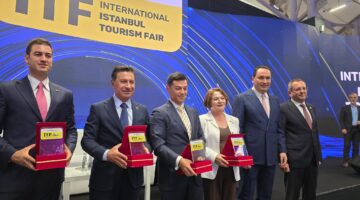 DİDİM BELEDİYE BAŞKANI HATİCE GENÇAY, ULUSLARARASI İSTANBUL TURİZM FUARI’NDA DİDİM’İ ANLATTI