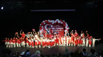 DİDİM BELEDİYESİNDEN MİNİKLERLE CUMHURİYET BAYRAMI KUTLAMASI